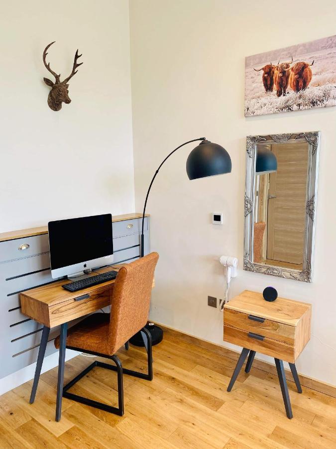 Luxury Cottage In Portree City Centre! Exterior photo